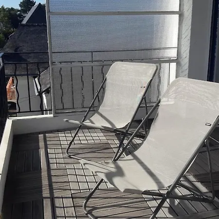Apartmán T3 Avec Superbe Terrasse, Coin Prise De