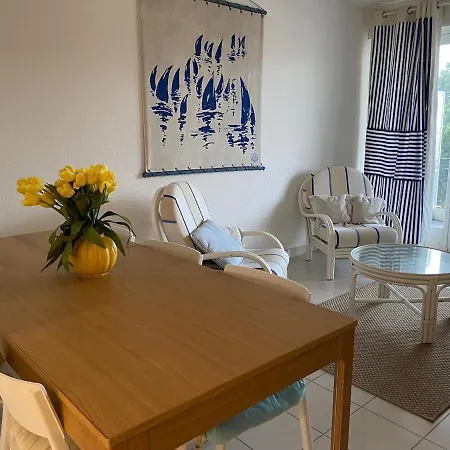 Апартаменты T3 Avec Superbe Terrasse, Coin Prise De